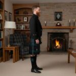 Mens Argyle Black Watch Tartan Kilt Outfit - Image 3