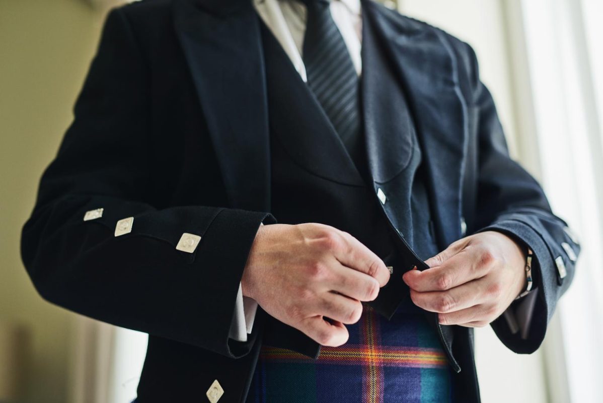 Innovative Fabrics in Men’s Kilts: Balancing Tradition with Modernity